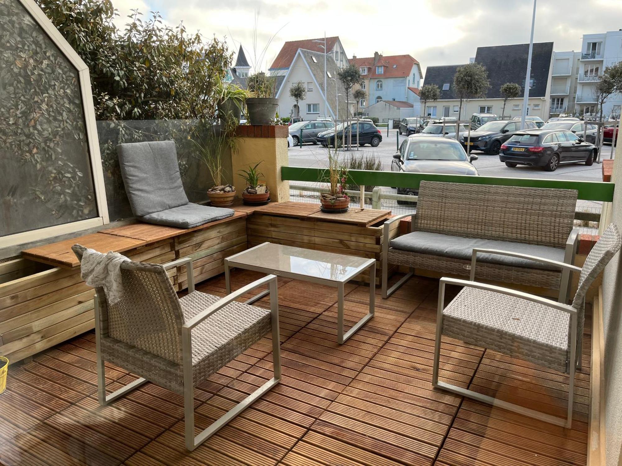 Agreable Appartement Et Terrasse A 2 Pas De La Mer Вимере Екстериор снимка